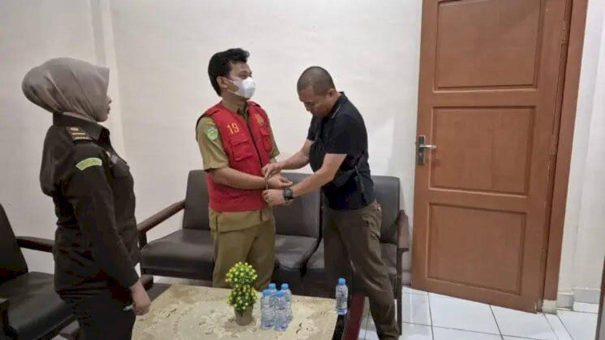 Kepala desa di Luwu Timur ditangkap setelah ditetapkan tersangka korupsi dana desa/Istimewa