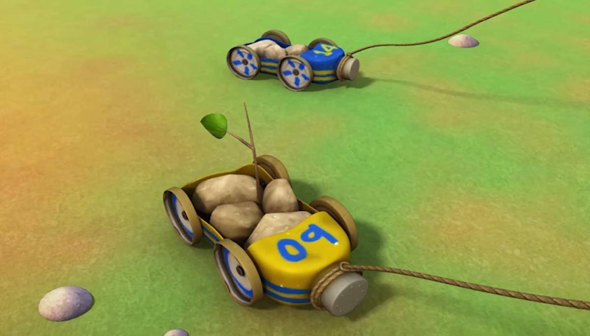 mobil mainan dari barang bekas (youtube.com/Les' Copaque Production)