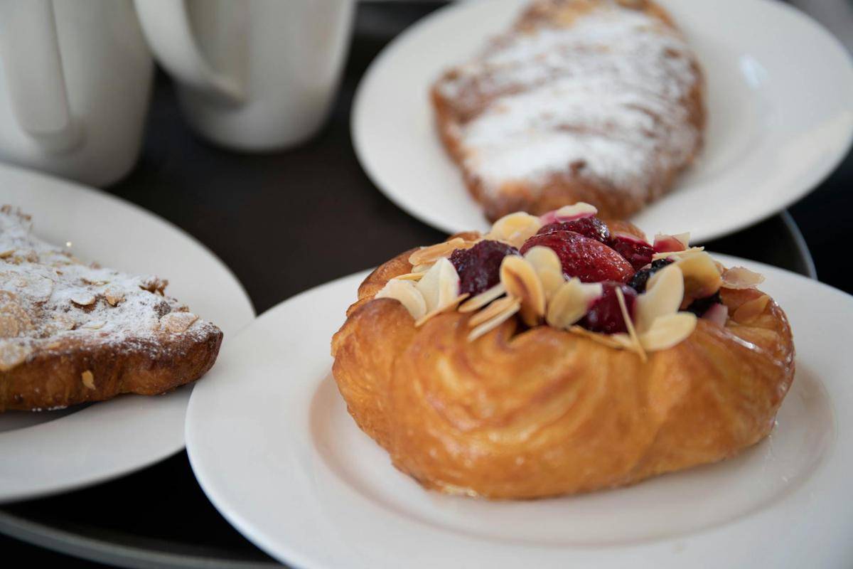 ilustrasi danish pastry (pexels.com/Sergey Meshkov)