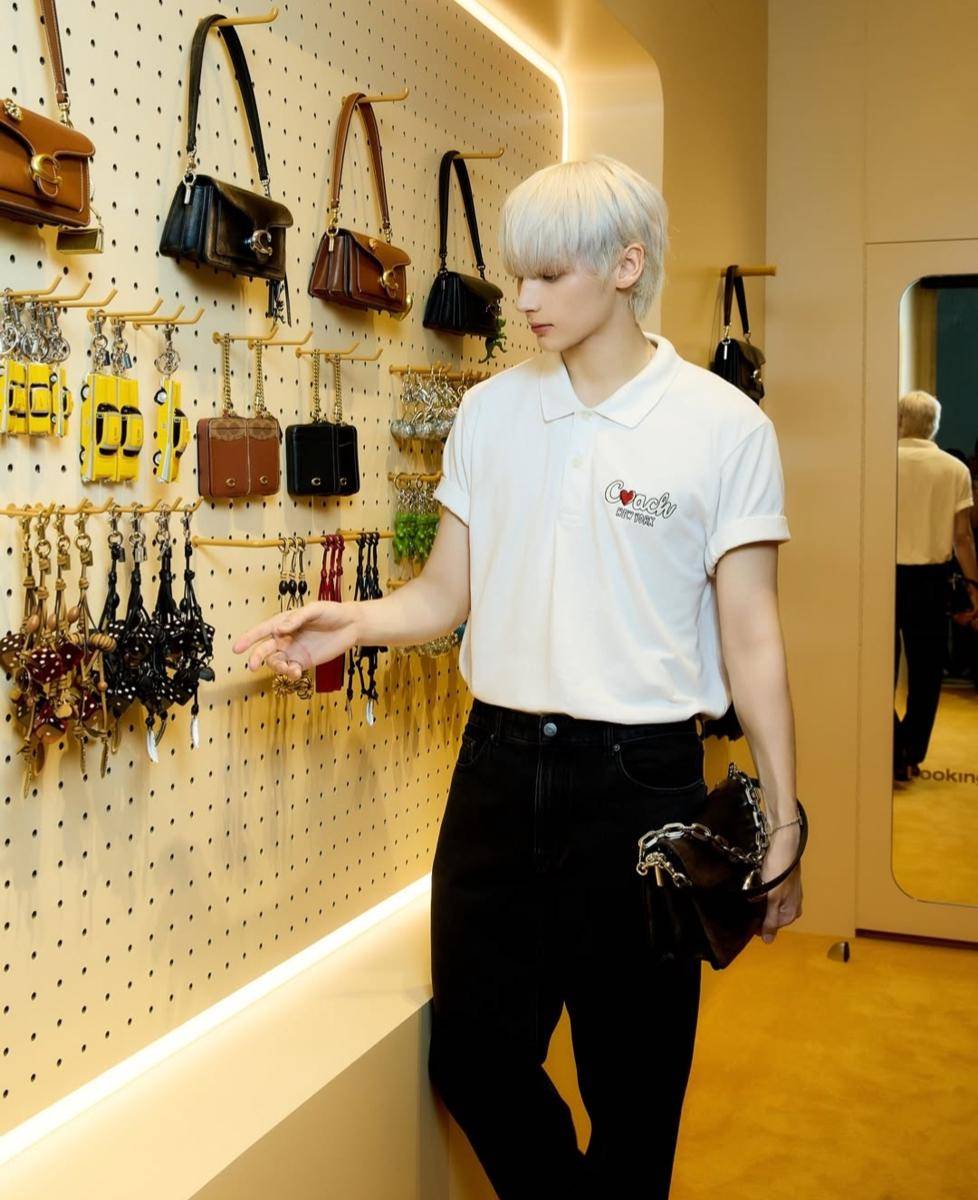 Huening Kai TXT (instagram.com/txt_bighit) 