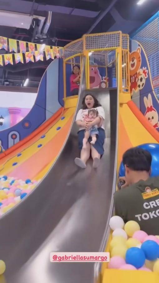 pesta ulang tahun anak Denny Sumargo (Instagram.com/oliviasumargo)