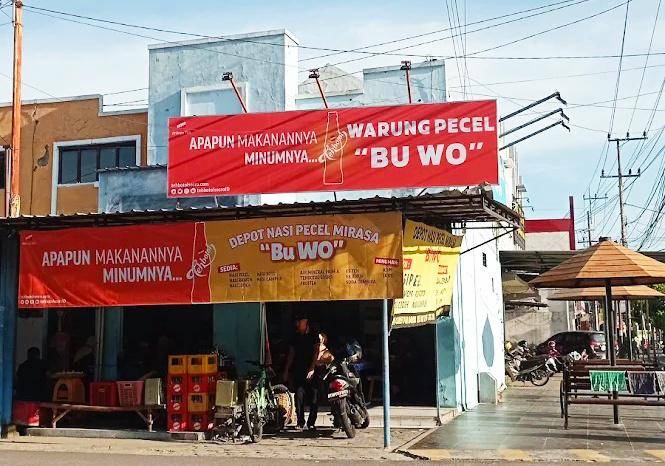 Warung Pecel Bu Wo, Madiun 