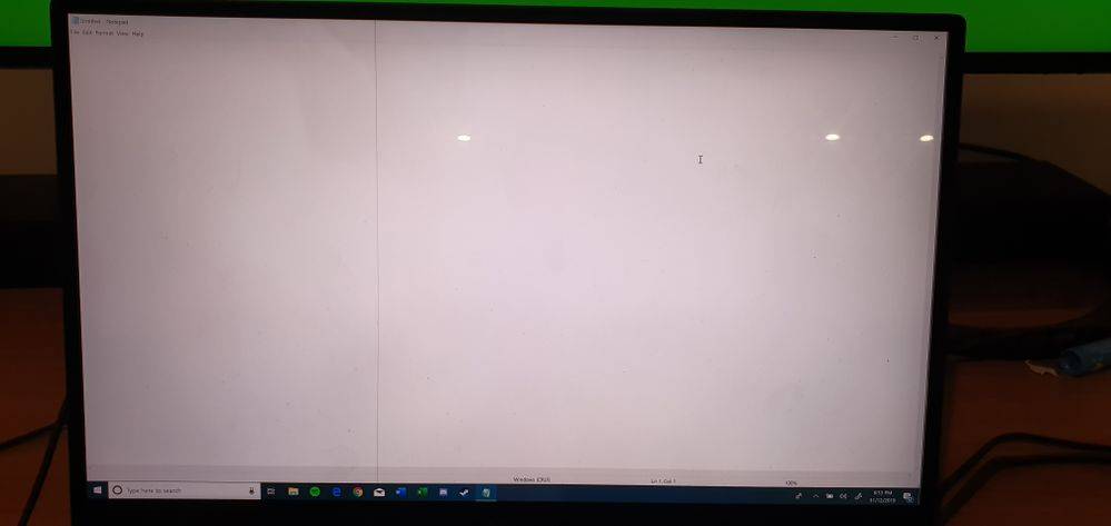 ilustrasi stuck pixel pada laptop (dell.com)