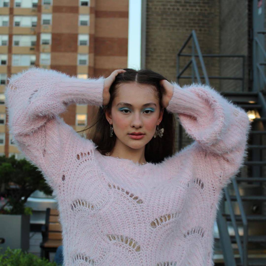 Inspirasi makeup ala Lola Tung (instagram.com/lola.tung)