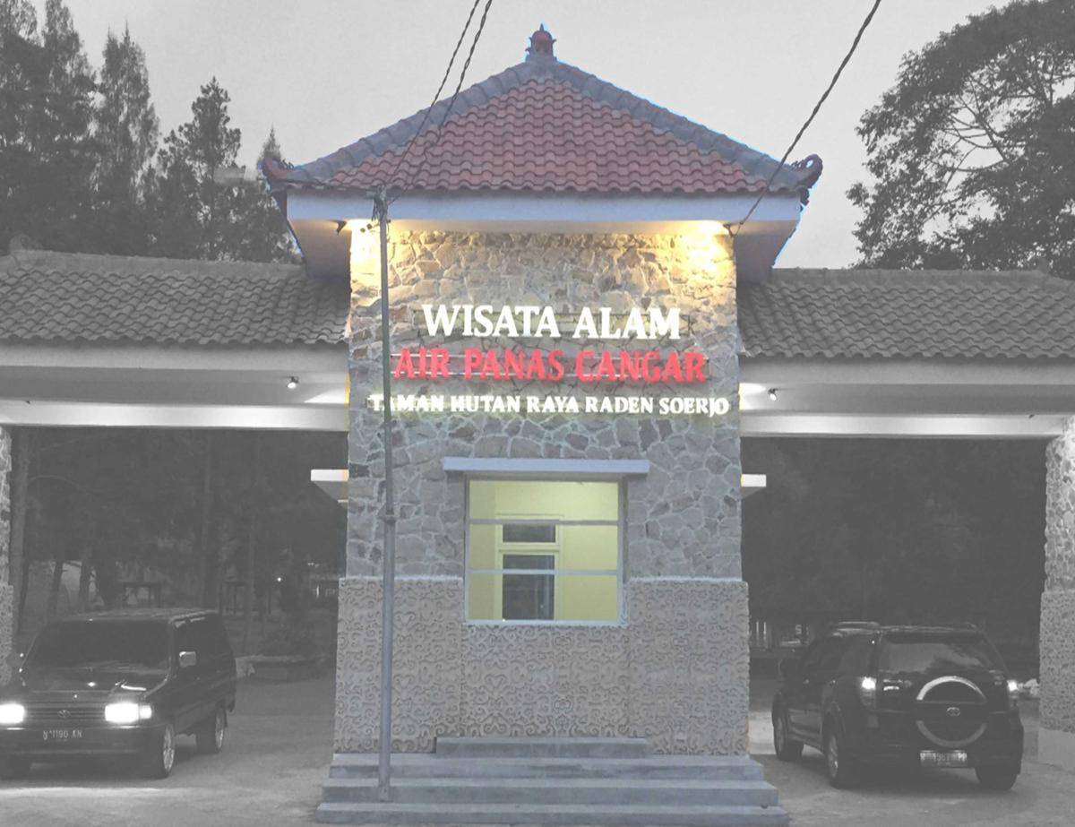 Air Panas Cangar Batu