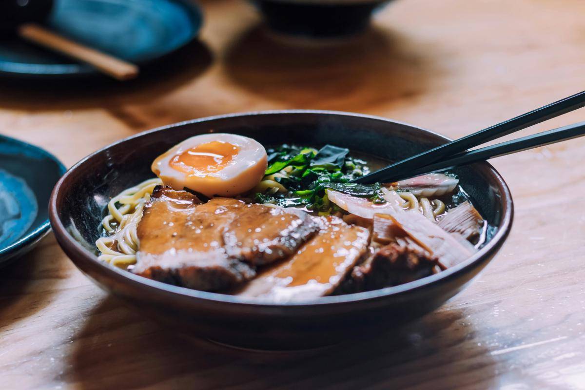 Potret ramen 