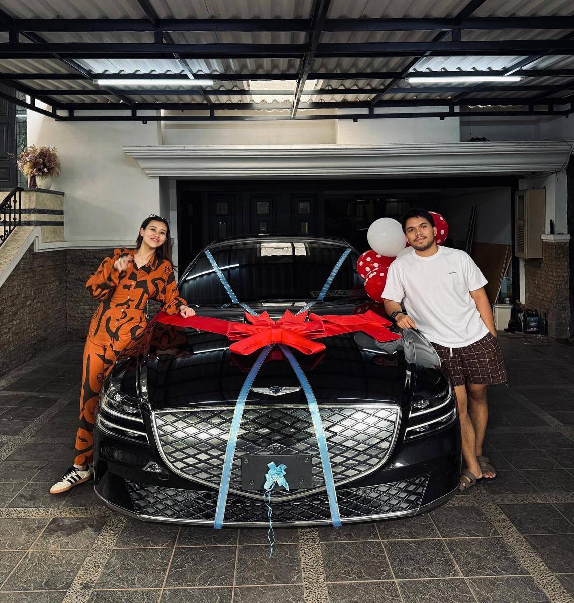Aaliyah Dapat Kado Mobil Mewah (Instagram.com/thariqhalilintar)