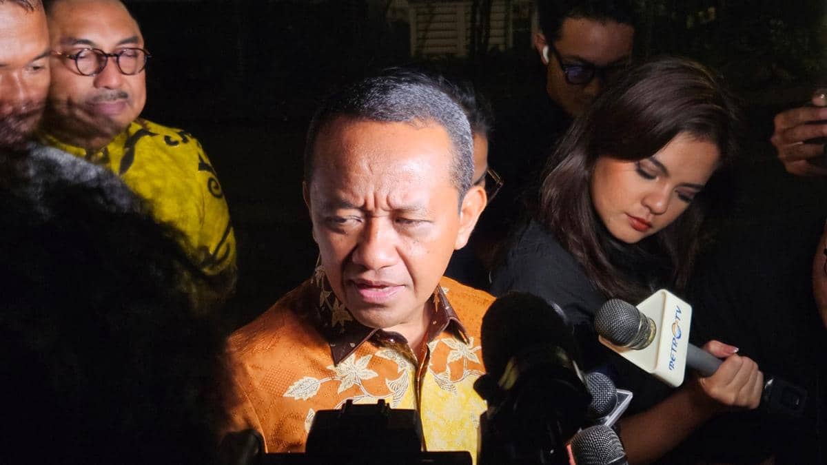 Menteri ESDM, Bahlil Lahadalia (IDN Times/Ilman Nafi'an)