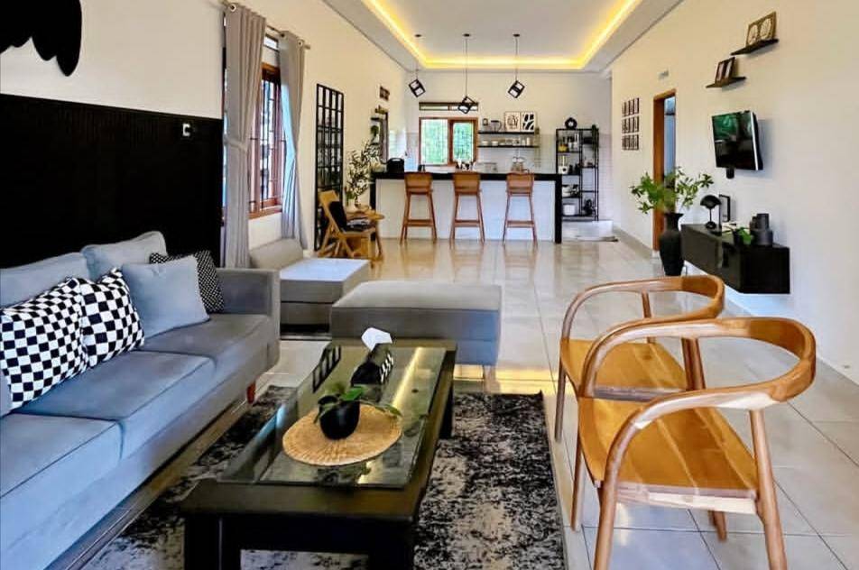 Rumah Open Space (instagram.com/ocinmocin)