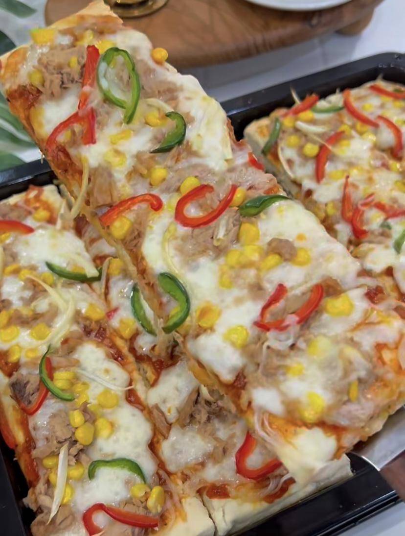 Long pizza (instagram.com/@meina83)