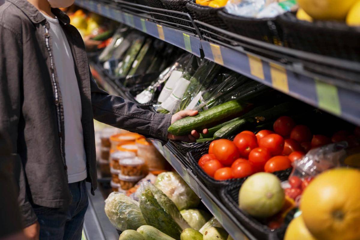 ilustrasi supermarket (freepik.com/freepik)