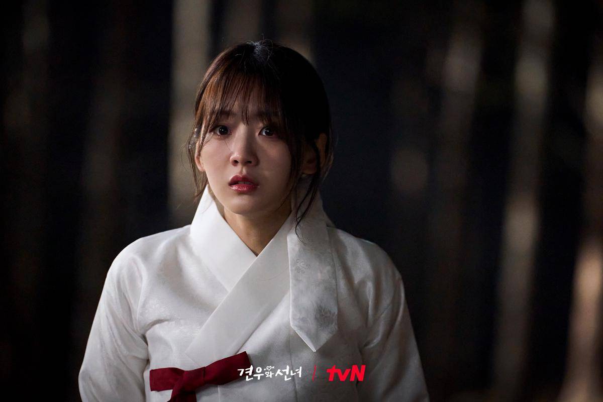 Cho Yi Hyun di Head Over Heels (x.com/CJnDrama)
