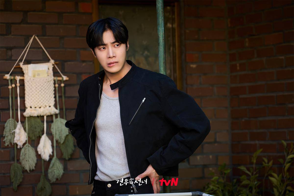 Choo Young Woo di Head Over Heels (x.com/CJnDrama)