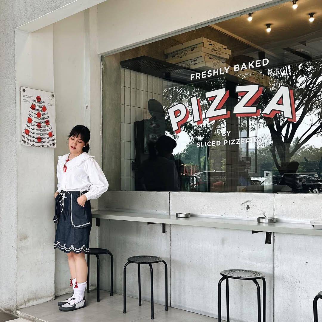 inspirasi OOTD coquette style ala Ify Alyssa (instagram.com/ifyalyssa)