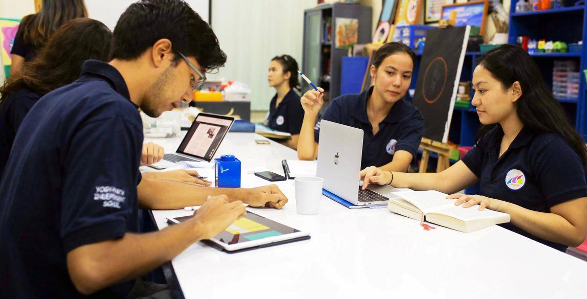 program IB DP (yis-edu.org)