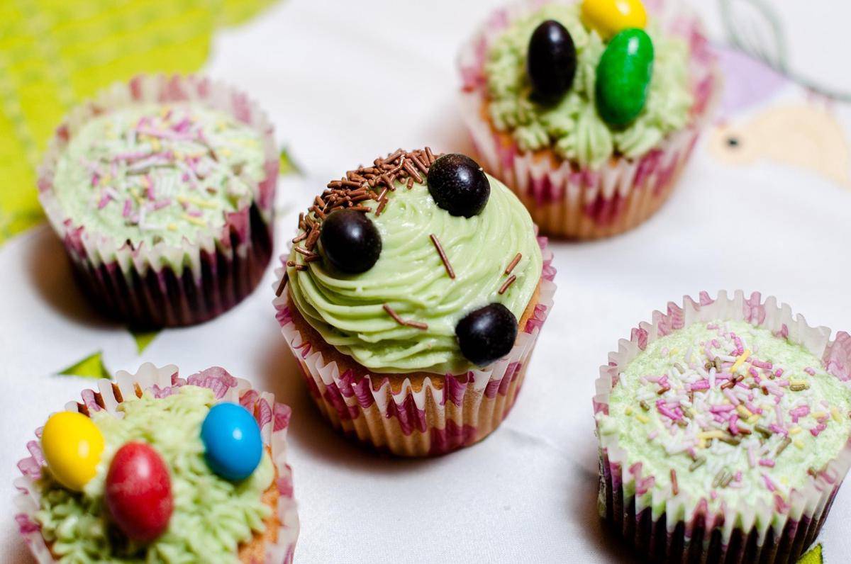 ilustrasi matcha cupcakes (pixabay.com/Michał Karoń)