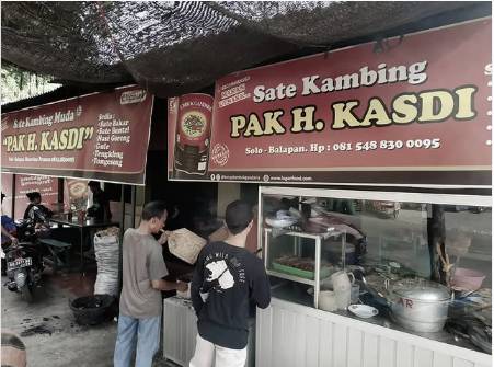 Sate Kambing Pak H. Kasdi Solo