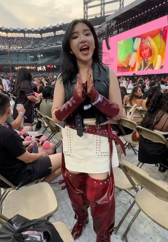 Tiara Andini Nonton Konser BLACKPINK (Instagram.com/tiaraandini)