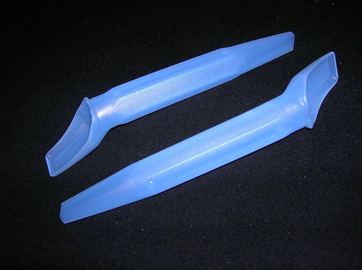 ilustrasi urinoir perempuan (female urination device) (commons.wikimedia.org/Daf-de)