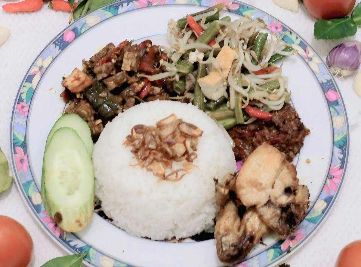 Nasi Rames Bude (google.com/maps/Nasi rames bude)