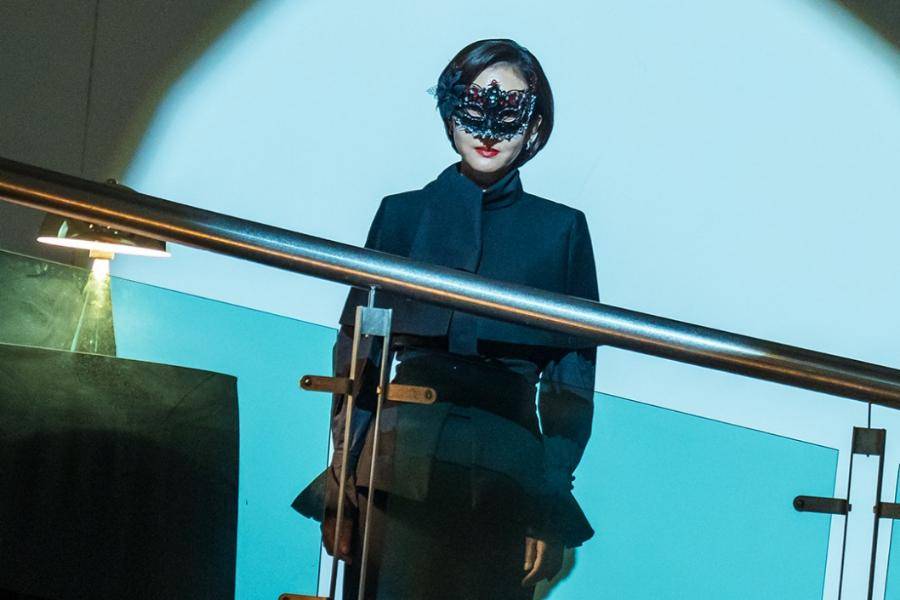Kim Se Hee (Yum Jung Ah) di drakor The Defects (instagram.com/channel.ena.d)