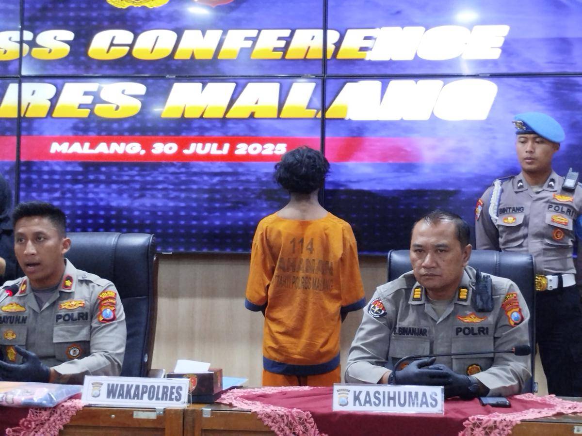 Konferensi pers kasus kekerasan seksual pada balita di Malang. (IDN Times/Rizal Adhi Pratama)