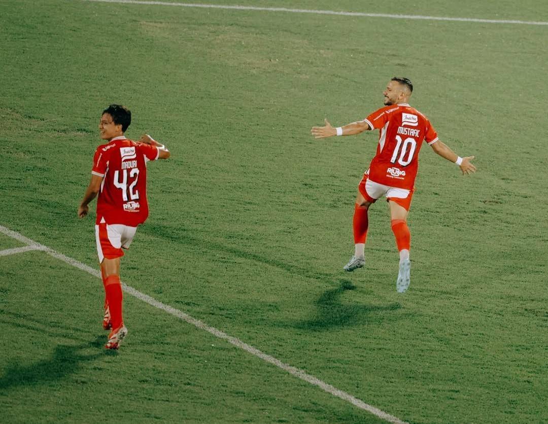 Lini tengah Bali United yang siap memutus serangan lawan. (Instagram.com/baliunitedfc)