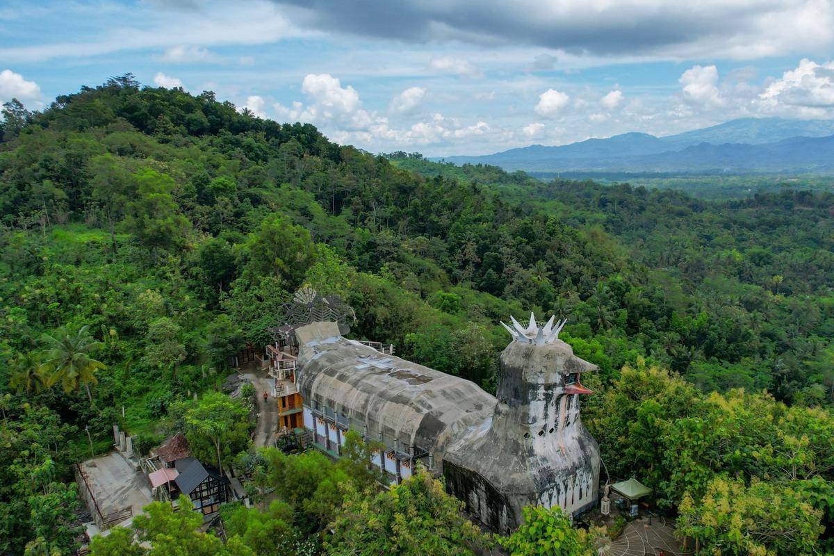 Bukit Rhema, Magelang
