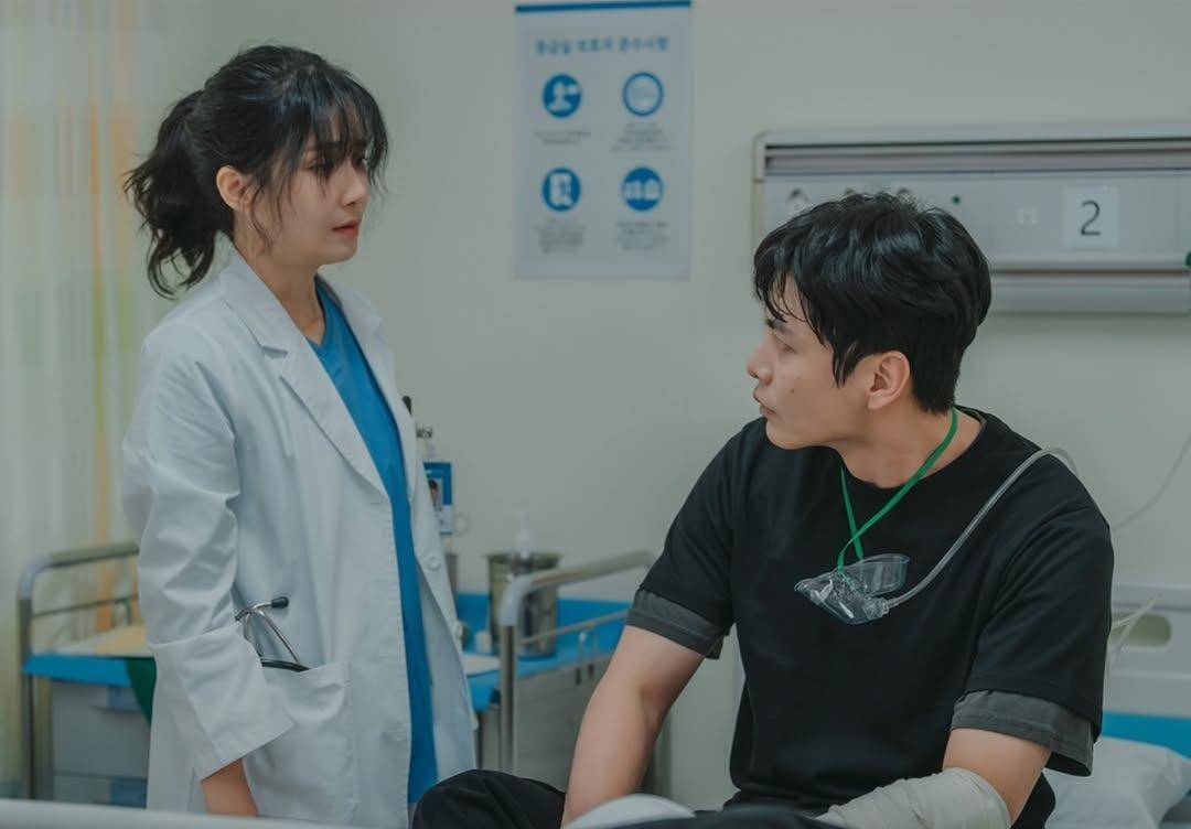 Lee Bo Young dan Lee Min Ki di drama Mary Kills People (instagram.com/mbcdrama_now)