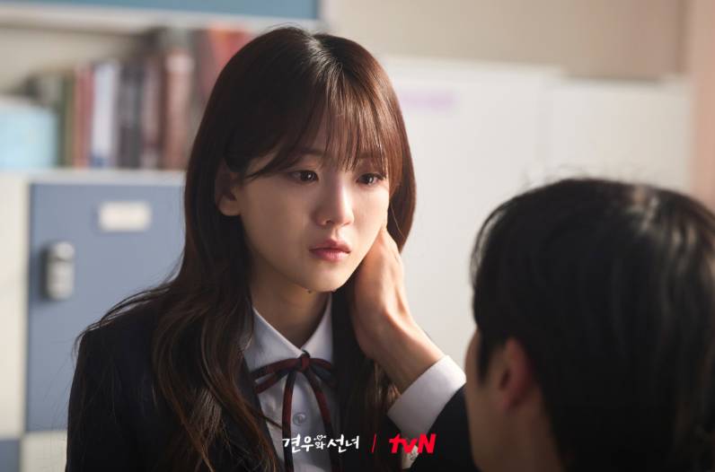 Cho Yi Hyun di drama Head Over Heels (Dok. tvN/Head Over Heels)