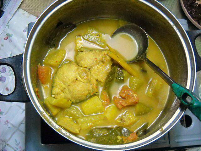 ilustrasi masak lempah kuning (commons.wikimedia.org/Taman Renyah)