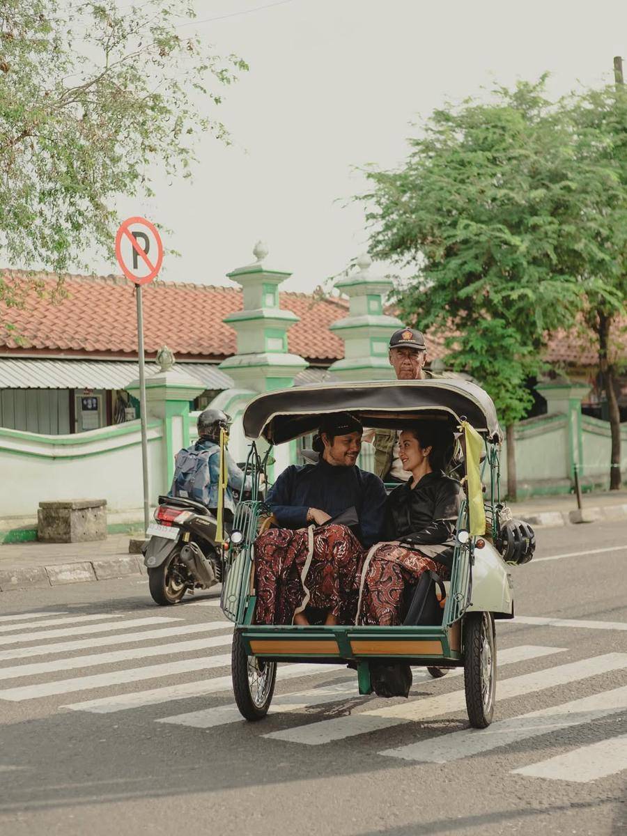 potret Widi Mulia dan Dwi Sasono