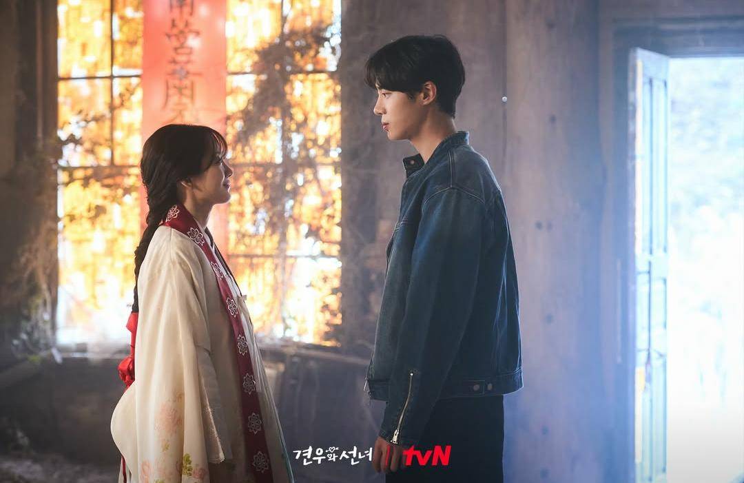 Still cut drakor Head Over Heels (instagram.com/tvn_drama)