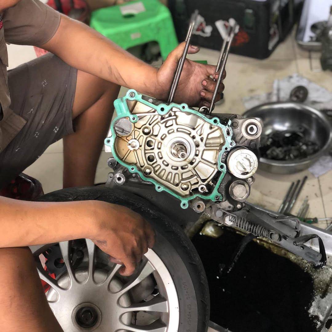 Bengkel Vespa Matic Jogja (instagram.com/kratonscooter)