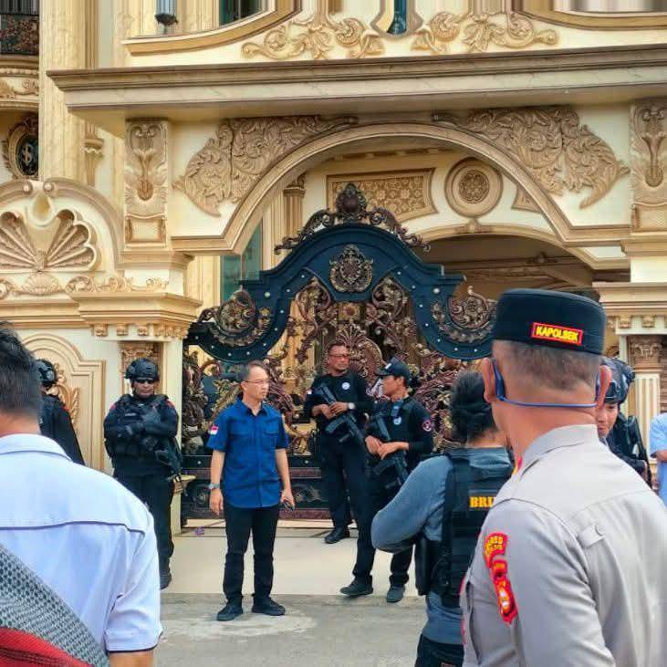 Rumah mewah di Tulung Selapan OKI digeledah dan disegel BNN.