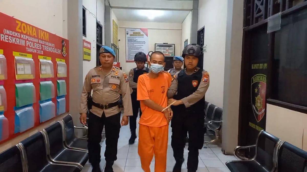 Pelaku saat ditangkap Satreskrim Polres Trenggalek. IDN Times/ istimewa