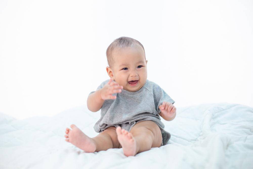 Ilustrasi bayi (freepik.com/jcomp)