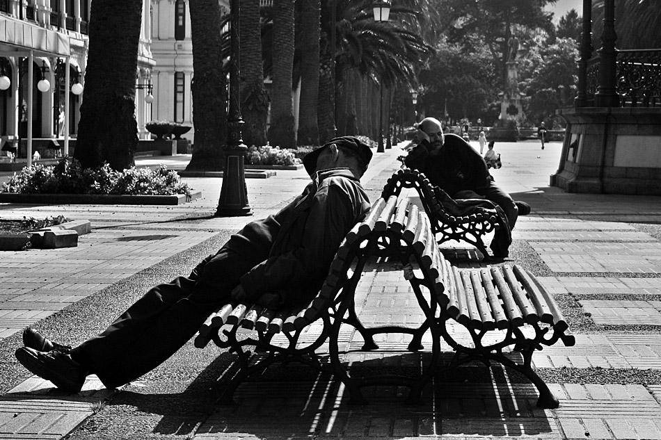 Suasana siang hari di Spanyol di mana siesta menjadi momen istirahat yang dihargai banyak orang (commons.wikimedia.org/Julio Rojas)