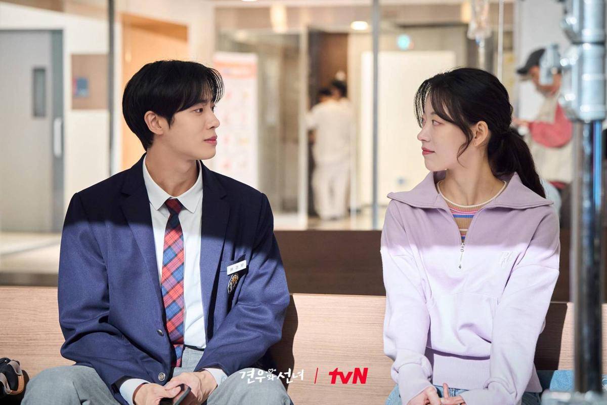 Cuplikan drama Korea Head Over Heels (dok. tvN/Head Over Heels)
