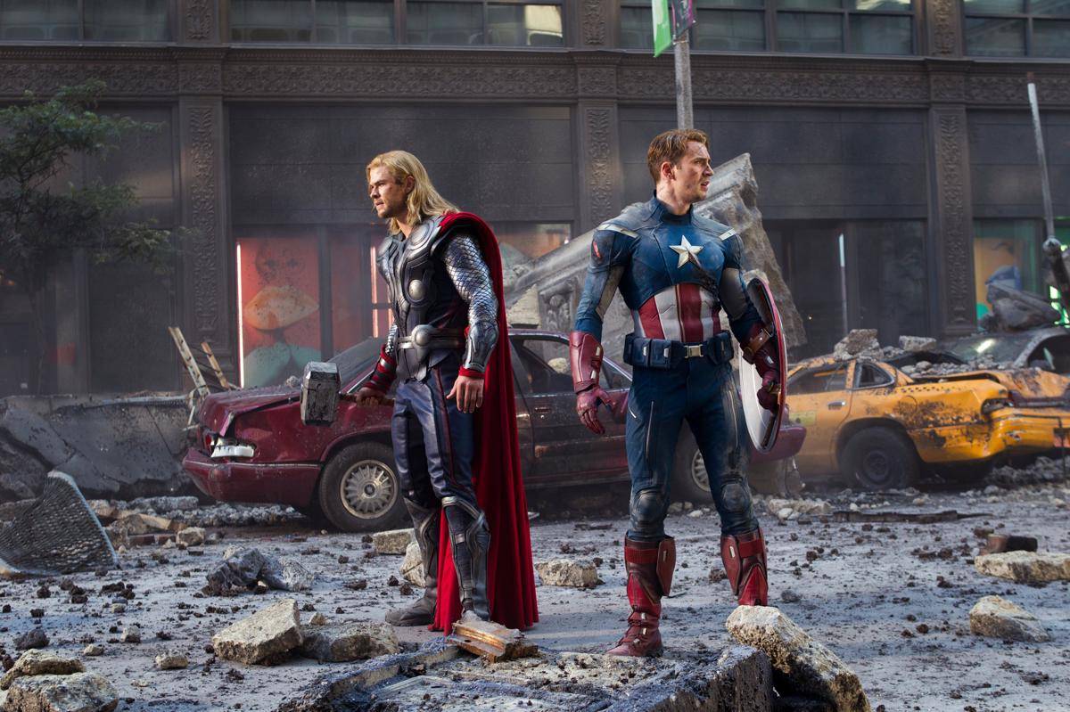cuplikan film The Avengers