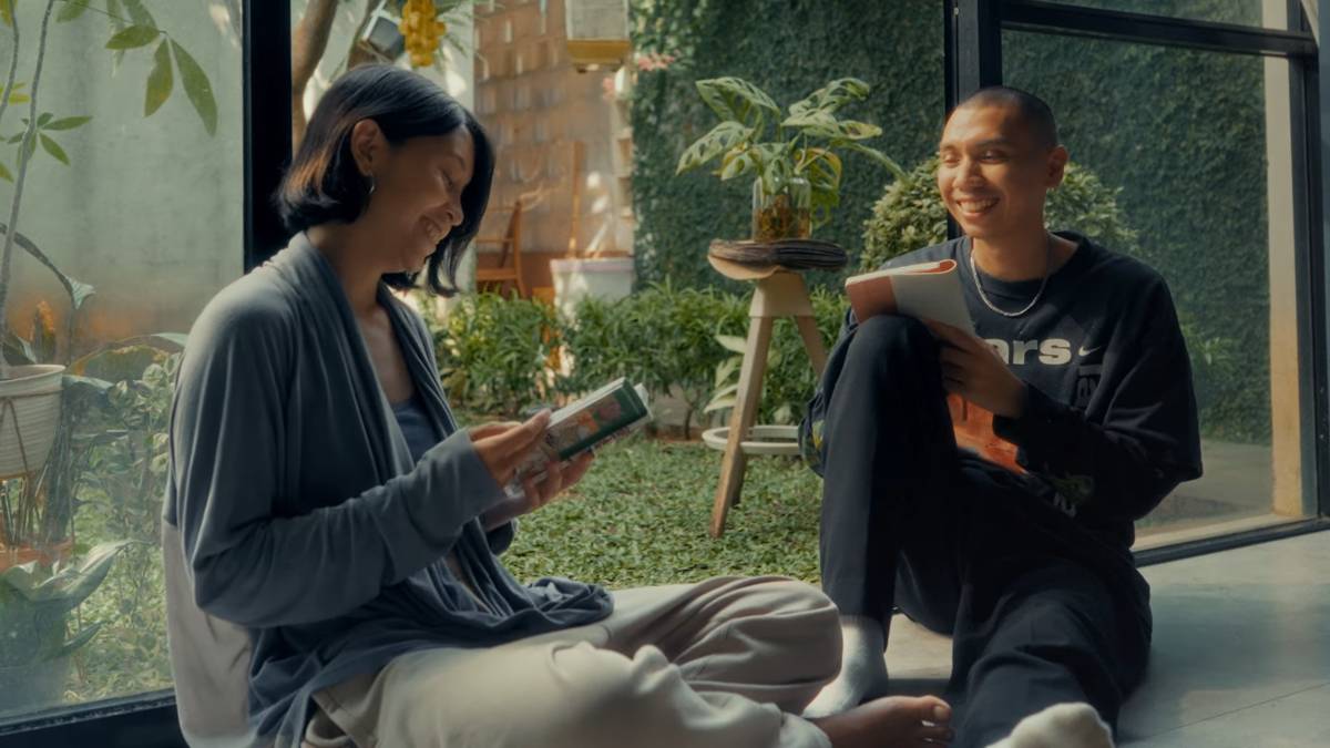 Rayi dan istrinya, Dila Hadju (youtube.com/RayiPutra26)
