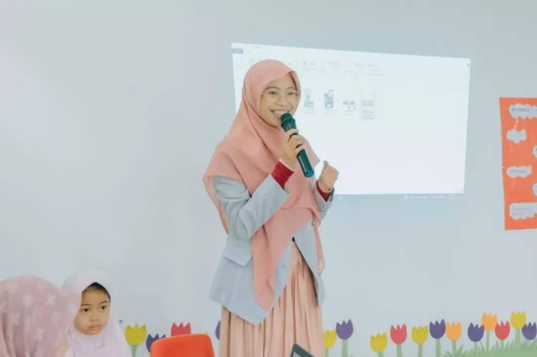 Read Aloud Change The WorldKalian percaya ga dengan kalimat di atas.Yap jangan menyepelekan hal.jpg