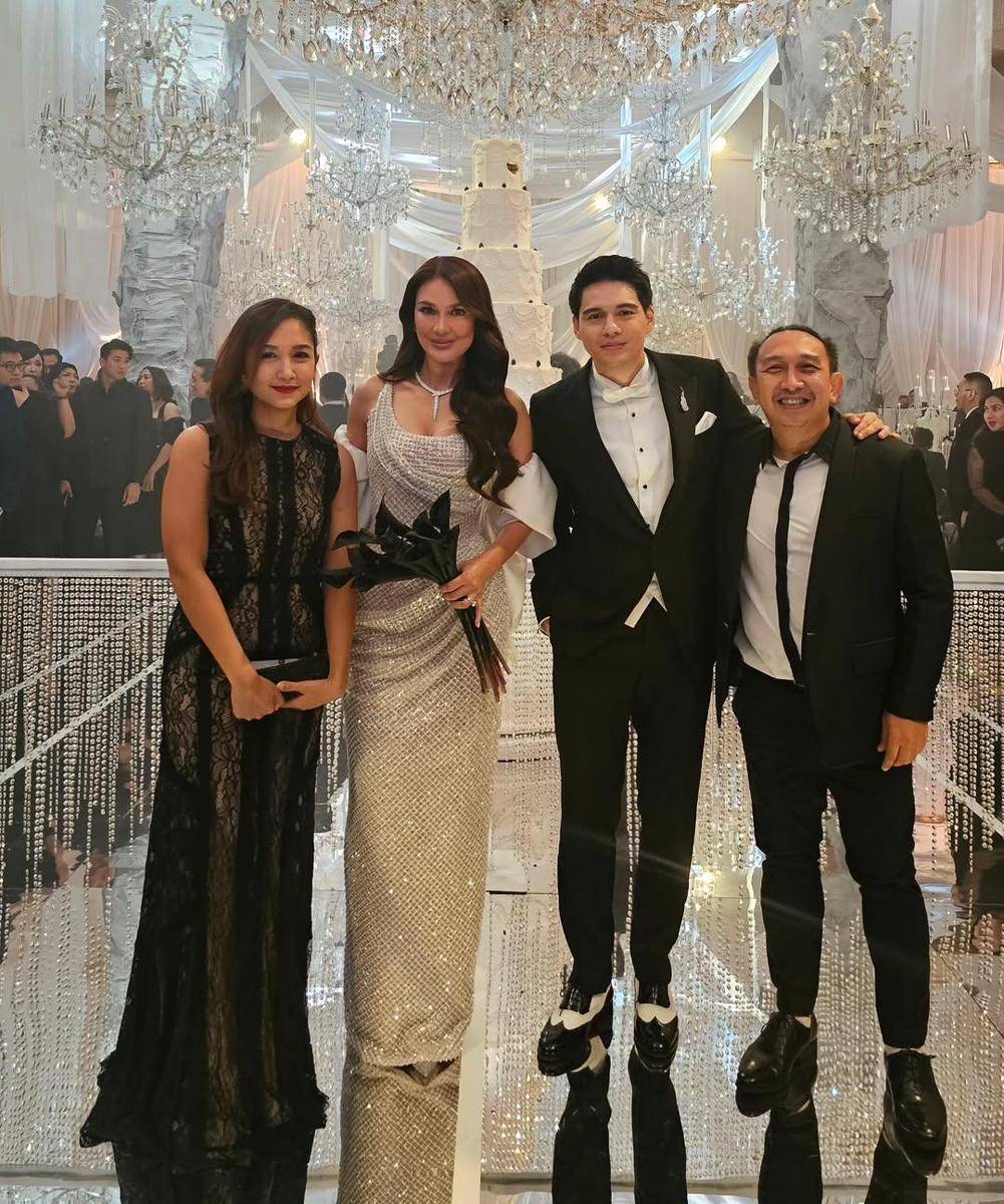 Happy for you @lunamaya @bouttier_maxime Bahagiaaa terussss!!! God bless you ❤️❤️🙏🙏 #blessed .heic
