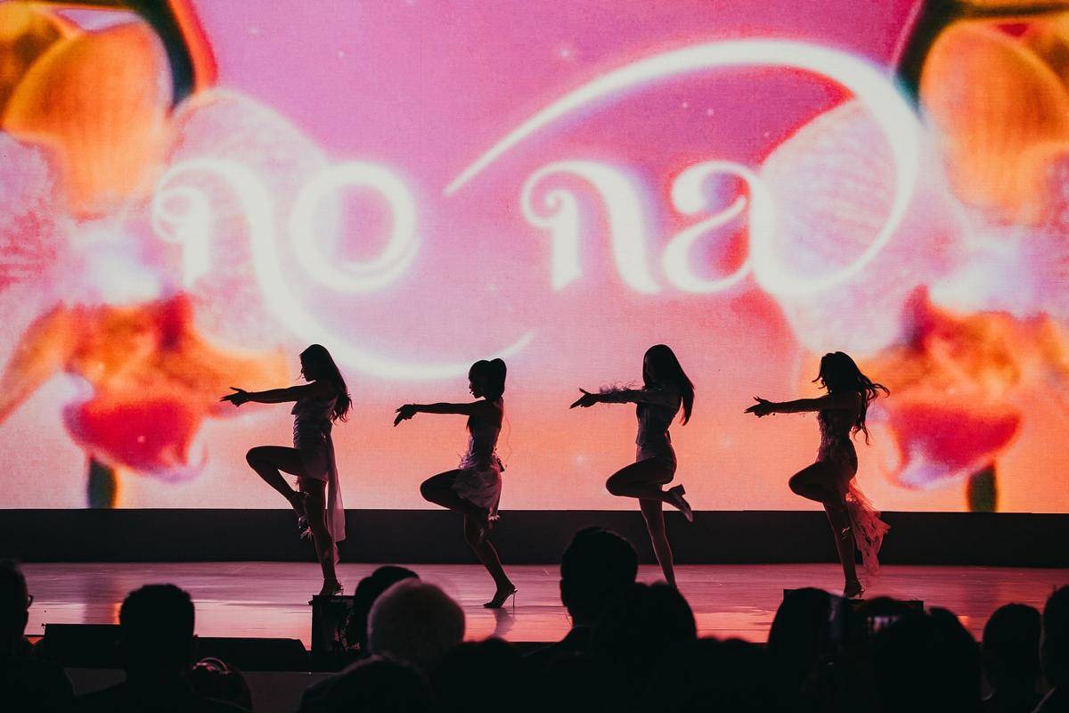 no na (instagram.com/nonawav)