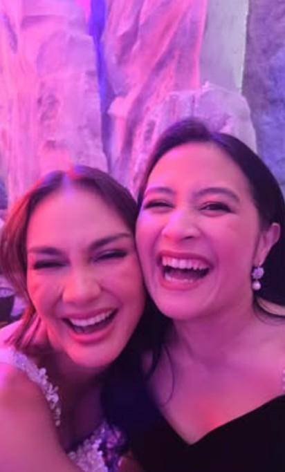 Prilly hadiri pernikahan Luna dan Maxime (Instagram.com/prillylatuconsina96)