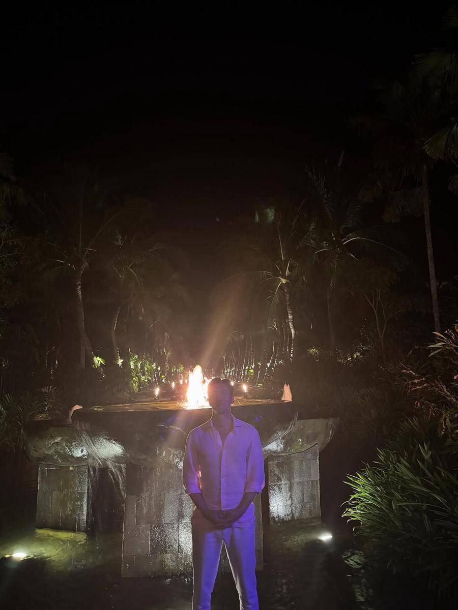 Siwon liburan di The St. Regis Bali Resort