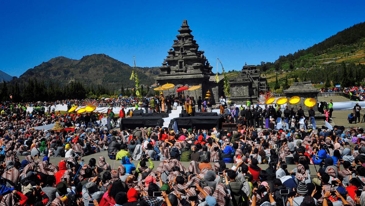 Potret acara Dieng Culture Festival (Dok. Kementerian Pariwisata RI)