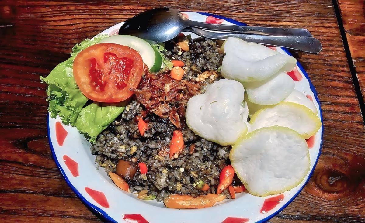 Warung Kondre (google.com/maps/Melany Kusumawaty Gigir)