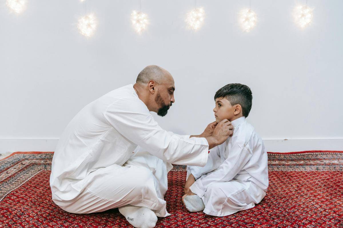 Ilustrasi ayah dan anak (exels.com/@timur-weber)