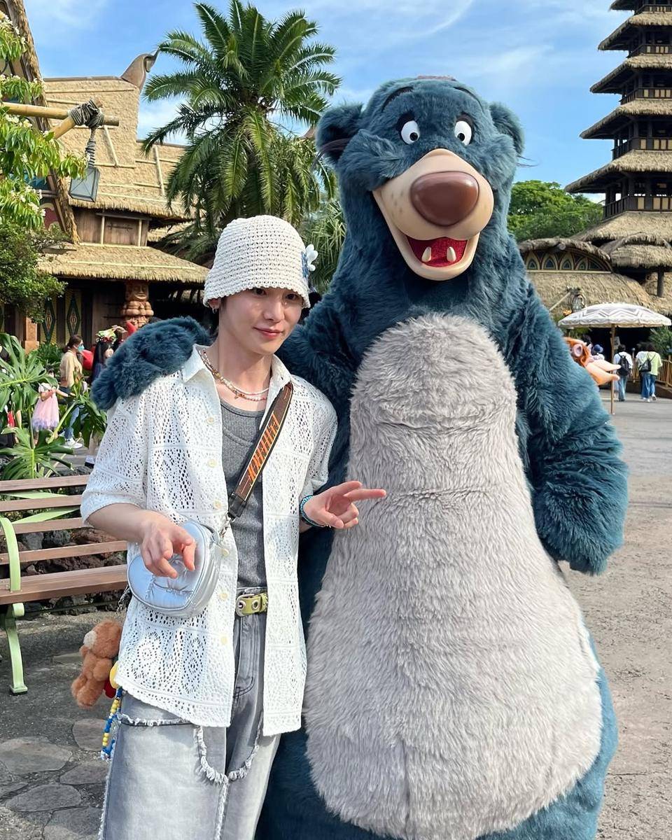 Key SHINee (instagram.com/bumkeyk)